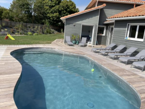 Maison avec piscine pour 10 à Pornic !